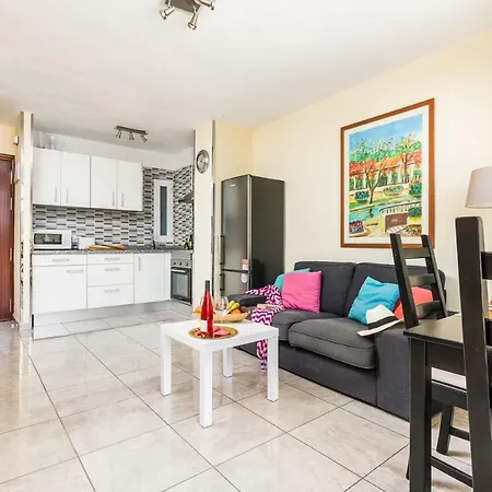 Y6e Very Central Apartment! Lasamericas View! Appart hôtel Arona (Tenerife)