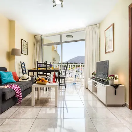 Y6e Very Central Apartment! Lasamericas View! Appart hôtel