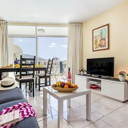 Y6e Very Central Apartment! Lasamericas View! Appart hôtel 3*